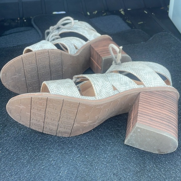 BC Born in California Vegan Snakeskin Heels Size 8.5 - Picture 9 of 10